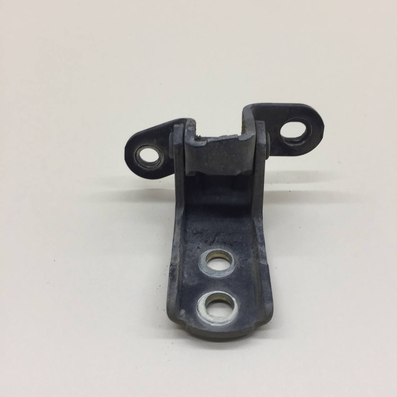 Петля двери передней левой верхняя Toyota Rav 4 (A30) 2006-2013