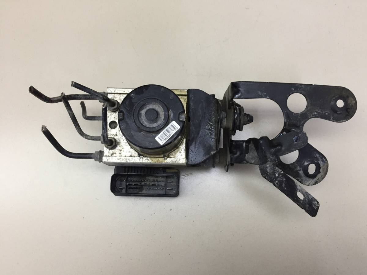 Блок ABS (насос) Volkswagen Jetta (A5) 2006-2011