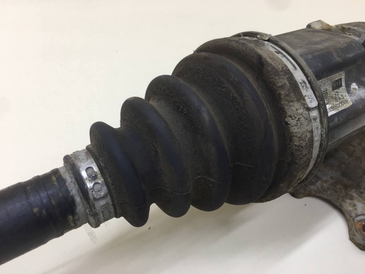Полуось передняя правая Toyota Rav 4 (XA40) 2013-2019 Полуось передняя правая Toyota Rav 4 (XA40) 2013-2019