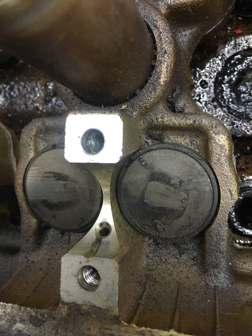 Головка блока цилиндров Nissan Almera (N16) 2000-2006