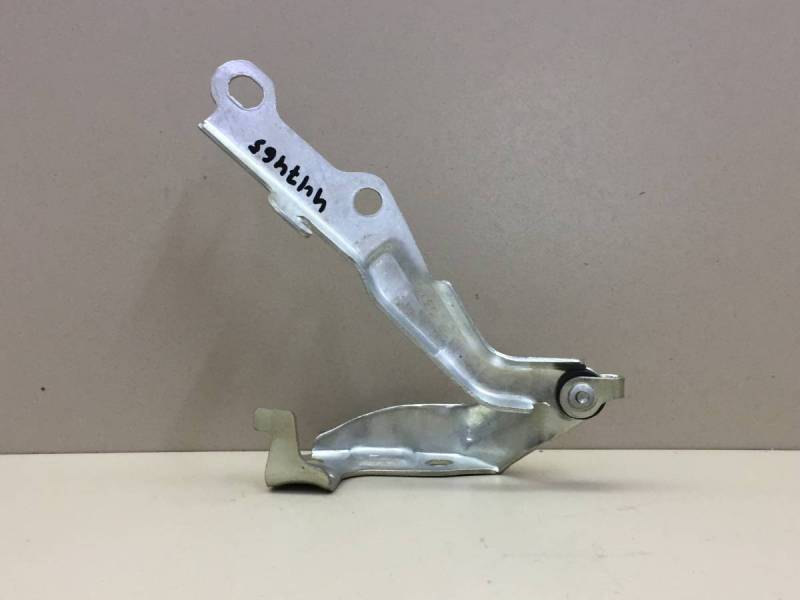 Петля капота правая Toyota Land Cruiser (J100) 1998-2007