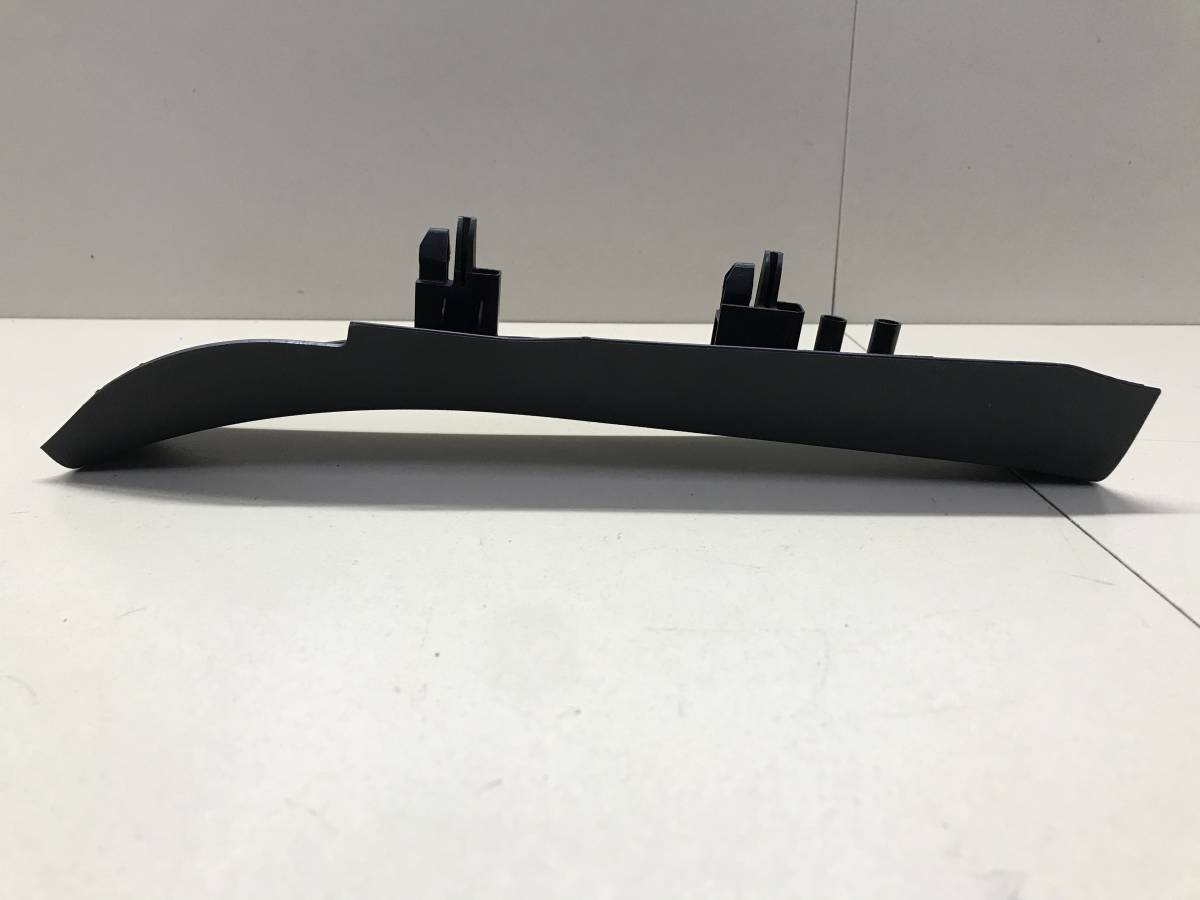 Накладка порога (внутренняя) Mazda Mazda 3 (BM) 2013-2016