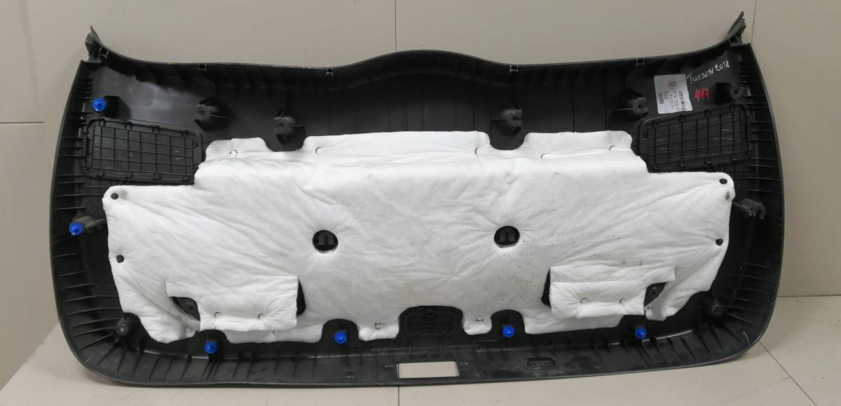 Обшивка двери багажника Hyundai Tucson (TL) 2015-2021 Обшивка двери багажника Hyundai Tucson (TL) 2015-2021