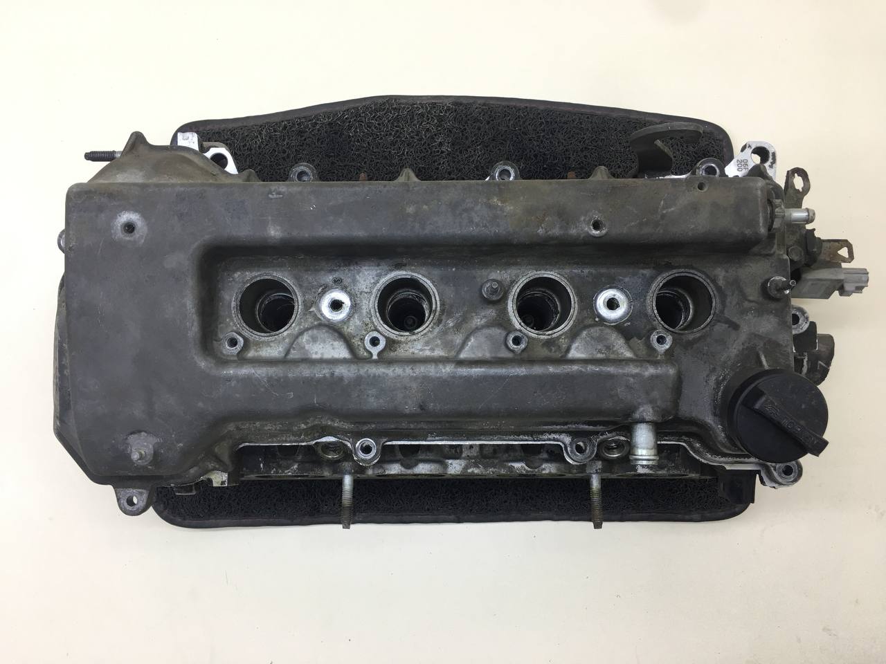 Головка блока цилиндров Toyota Corolla E120 2001-2007 Головка блока цилиндров Toyota Corolla E120 2001-2007