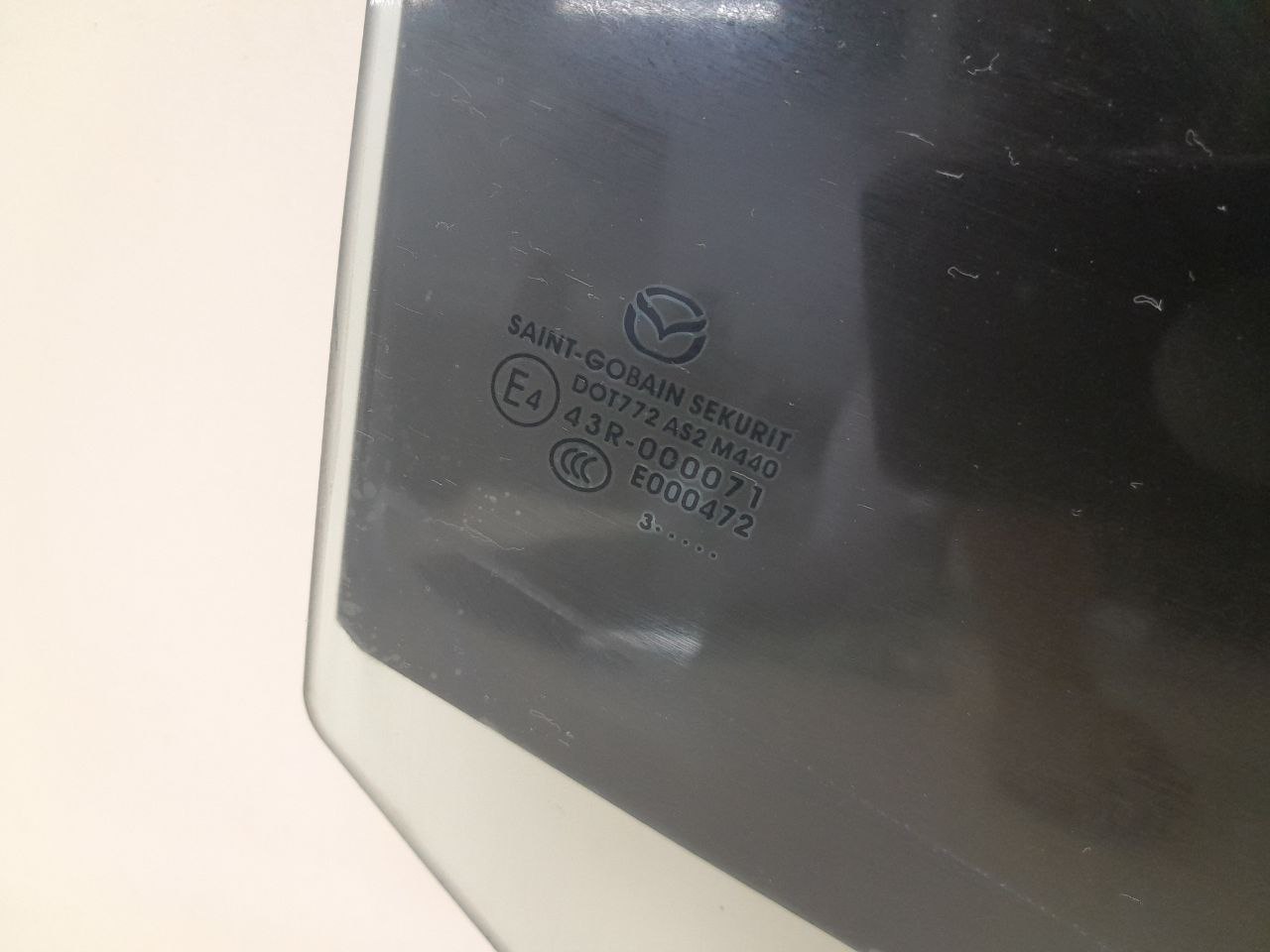 Стекло двери задней правой Mazda Mazda 3 (BM) 2013-2016