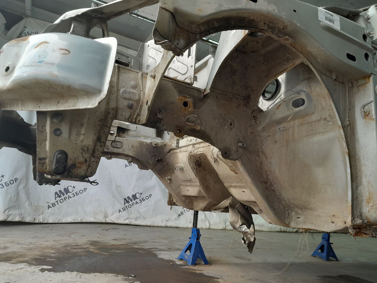 Четверть передняя левая Renault Logan (1) 2005-2014