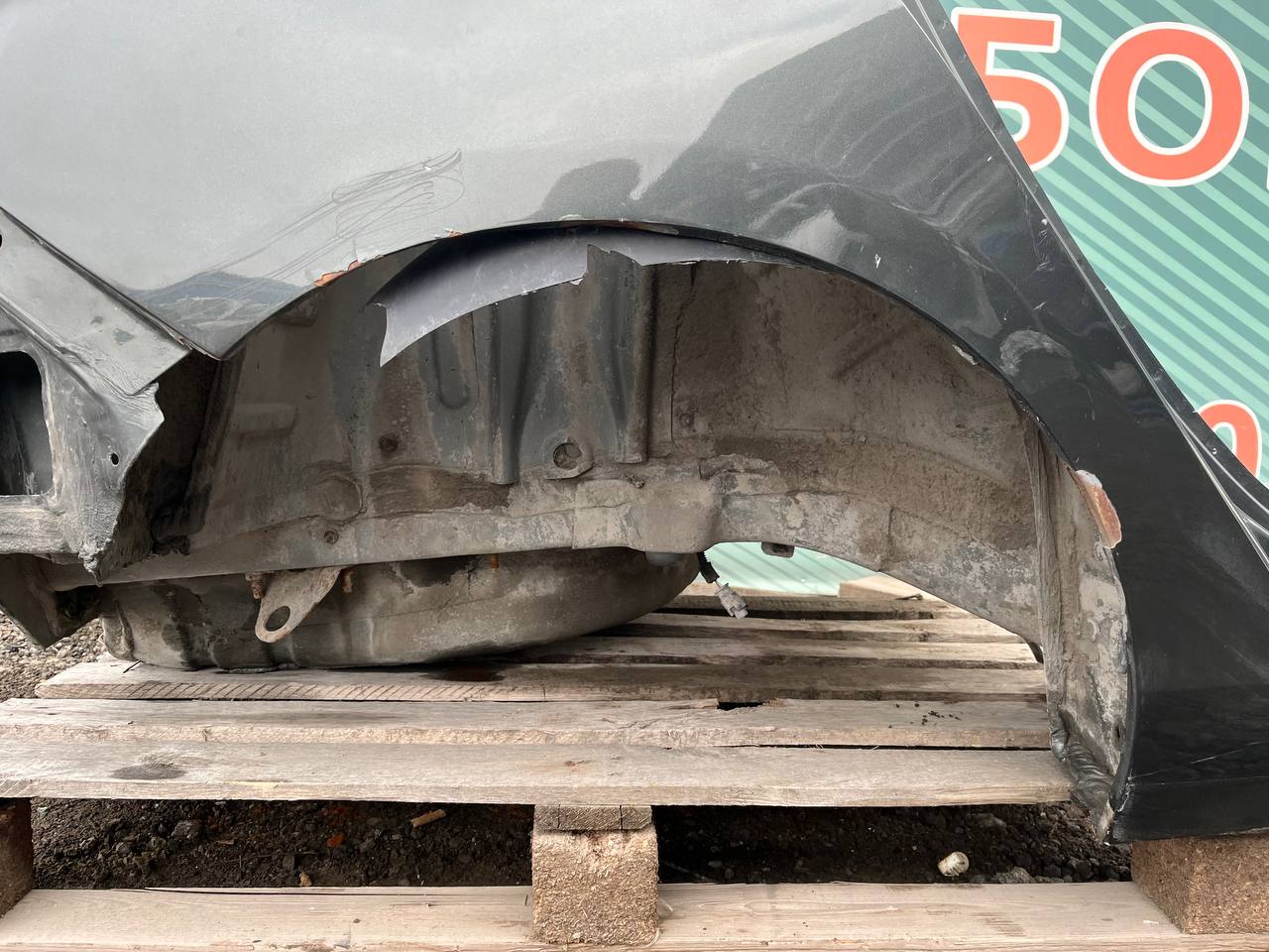 Крыло заднее правое Citroen C4 2011>