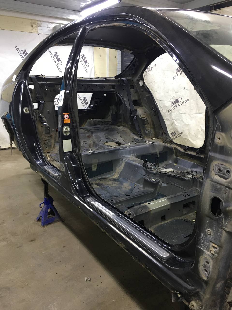 Порог со стойкой правый Nissan Primera (P12) 2002-2007