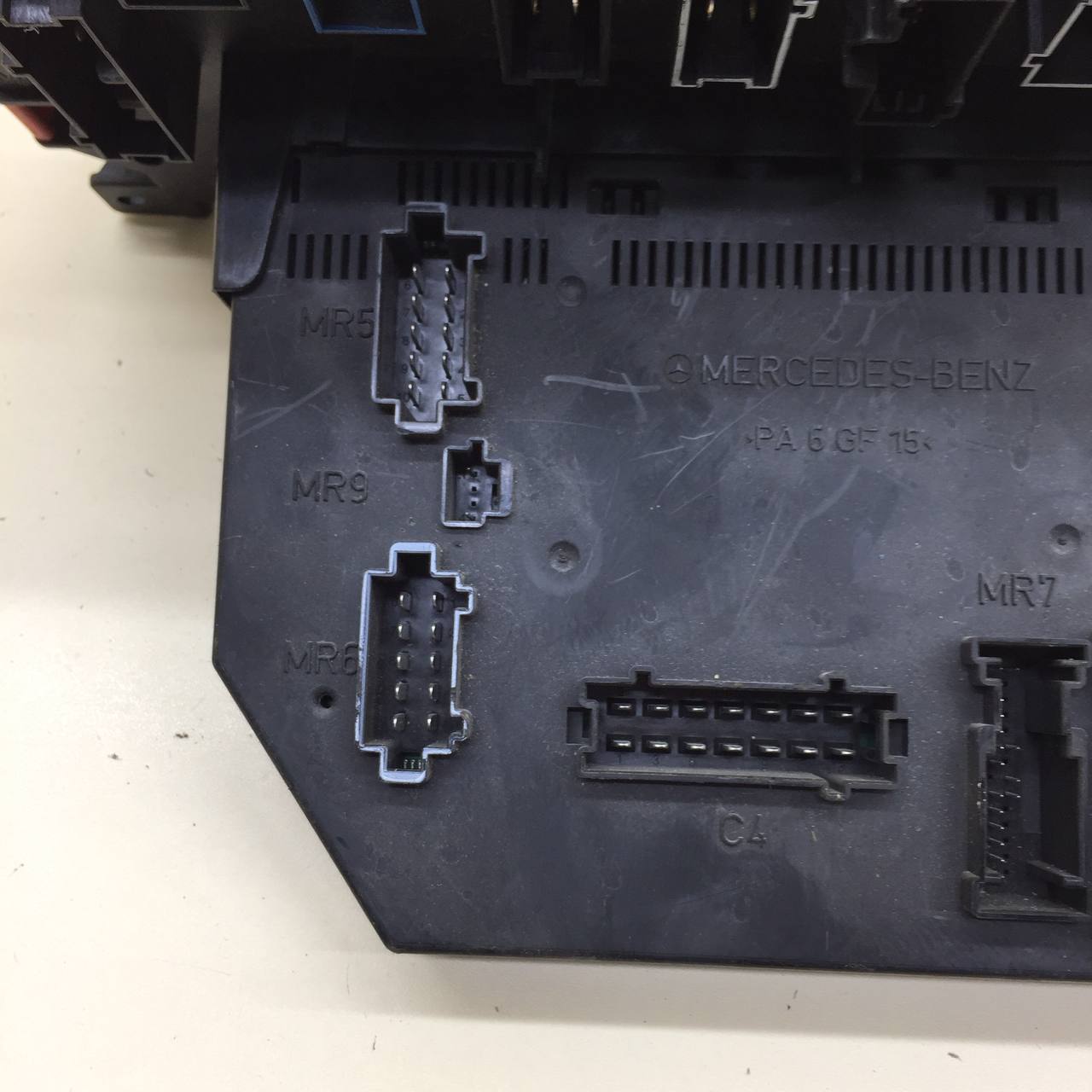 Блок предохранителей Mercedes-Benz S-Class (W221) 2005-2013