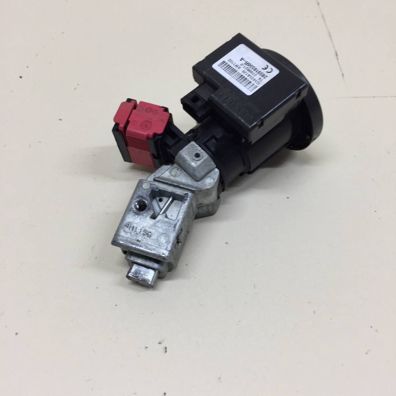 Замок зажигания Renault Sandero Stepway (5S) 2014-2022 Замок зажигания Renault Sandero Stepway (5S) 2014-2022