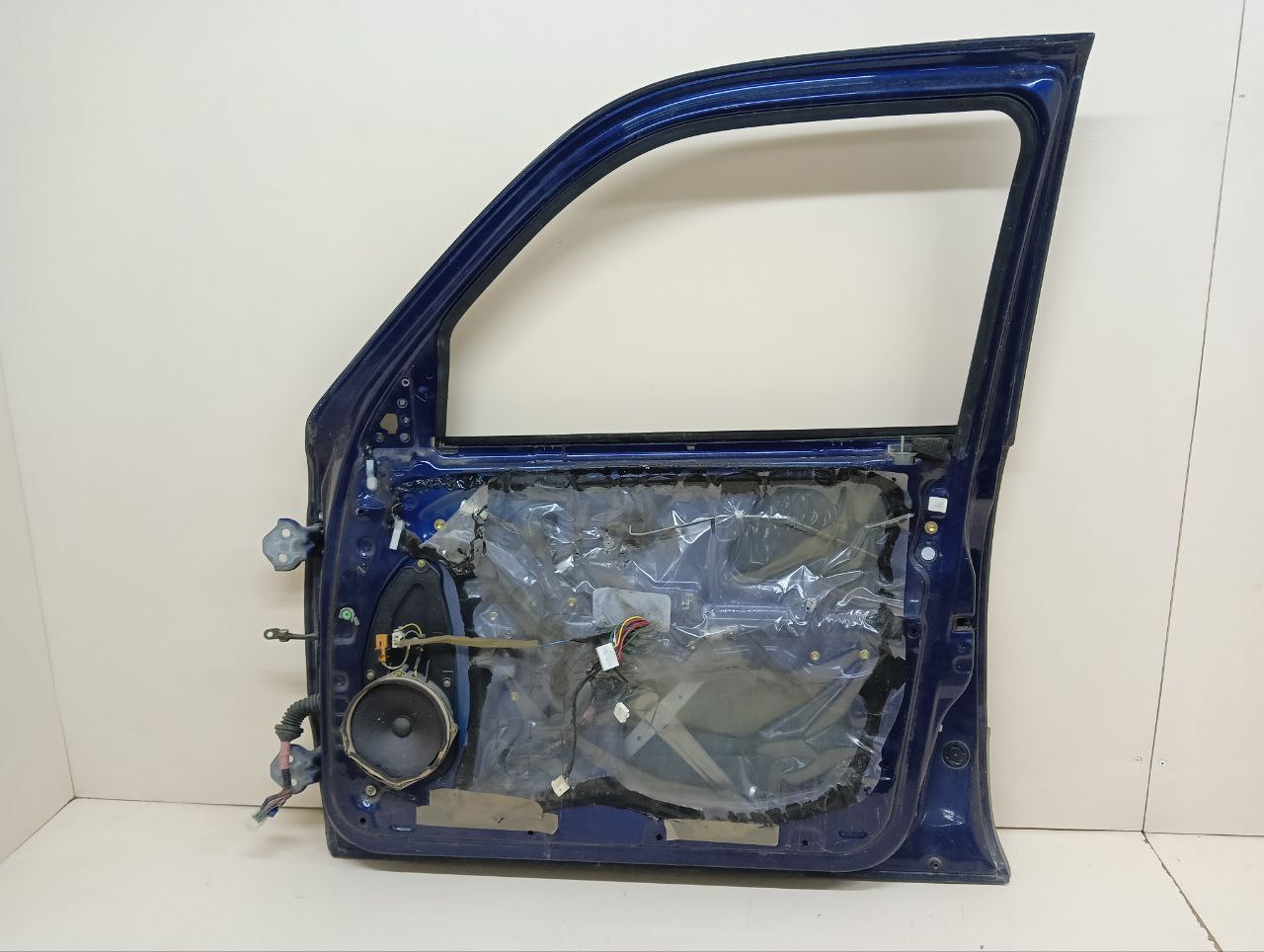 Дверь передняя правая Toyota Hilux Surf (N180) 1995-2002
