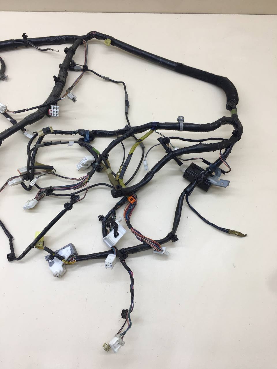 Проводка под торпедо Mazda Mazda 2 (DE) 2007-2014