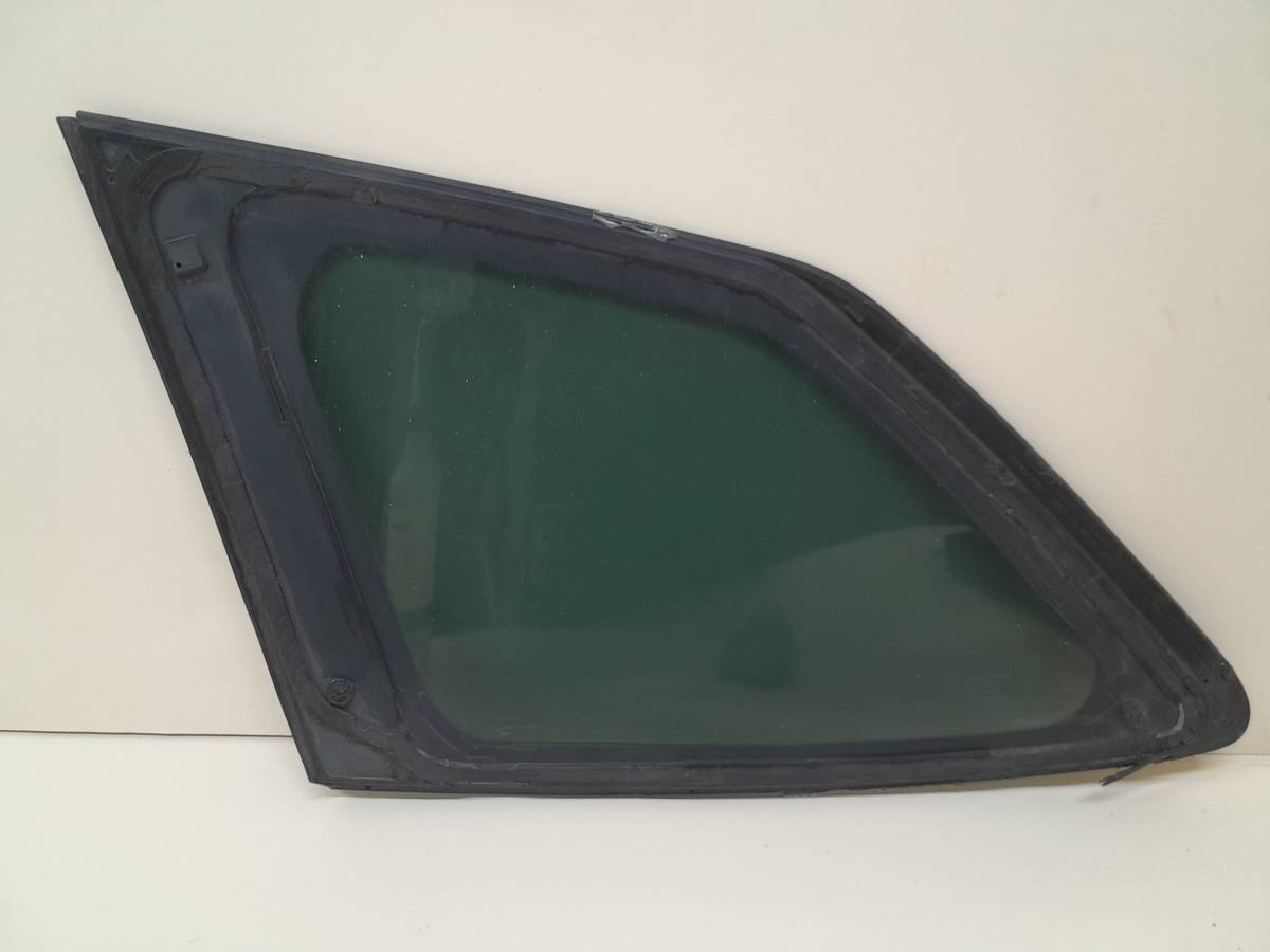Стекло кузовное глухое правое Subaru Legacy Outback (B14) 2010-2014