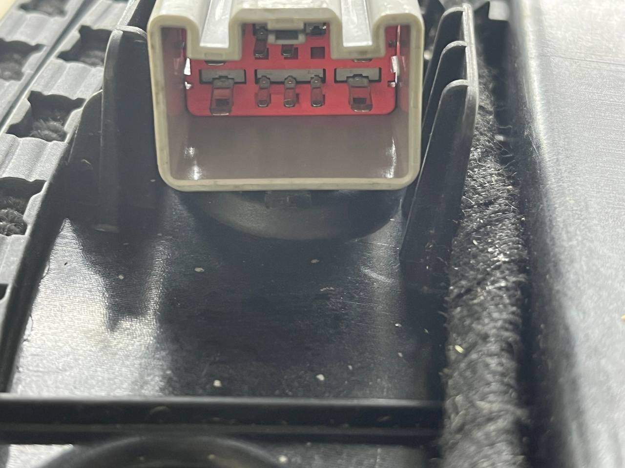 Люк в сборе электрический Changan UNI-K 2020>