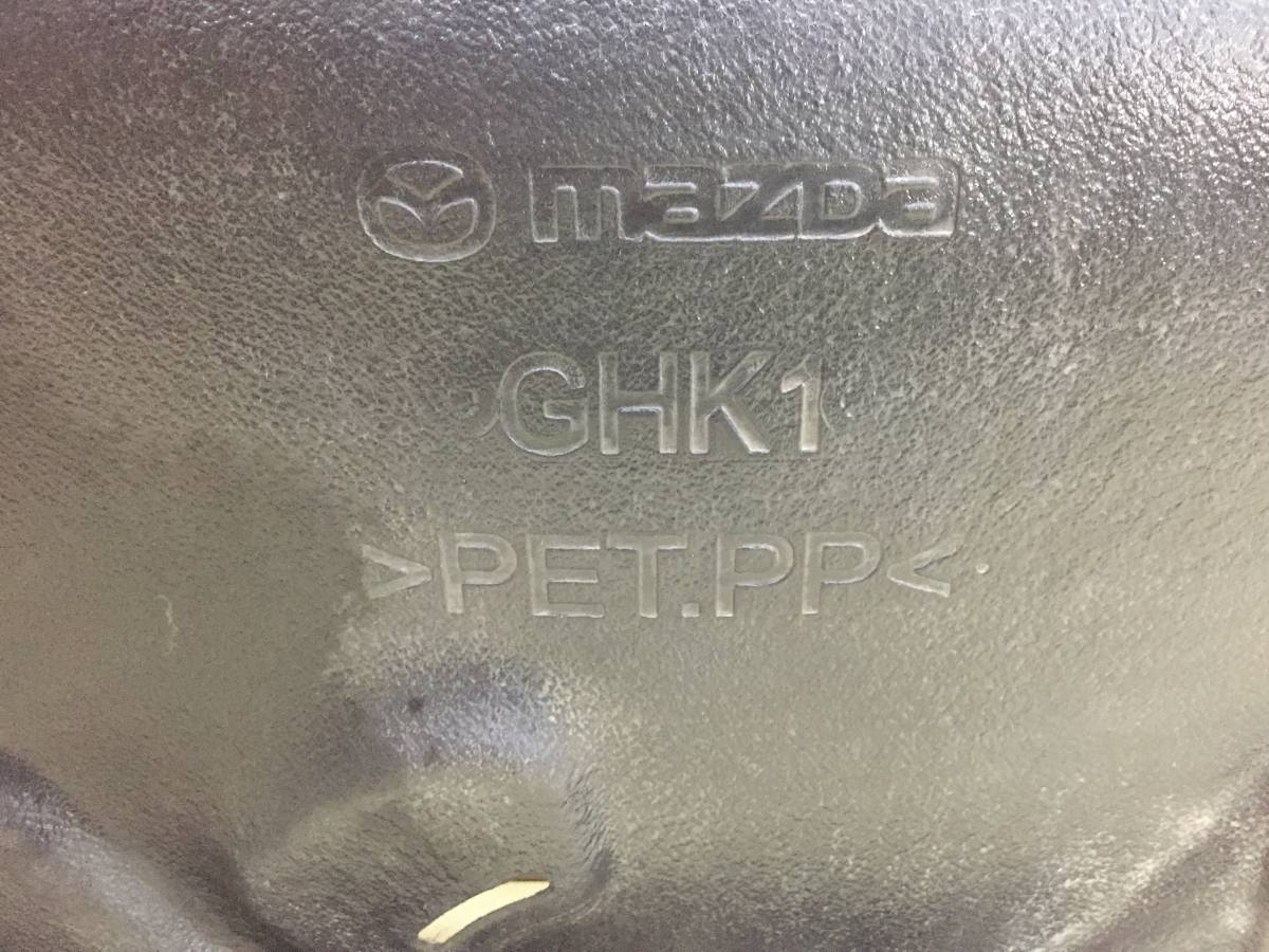 Обшивка крышки багажника Mazda Mazda 6 (GJ) 2013-2022