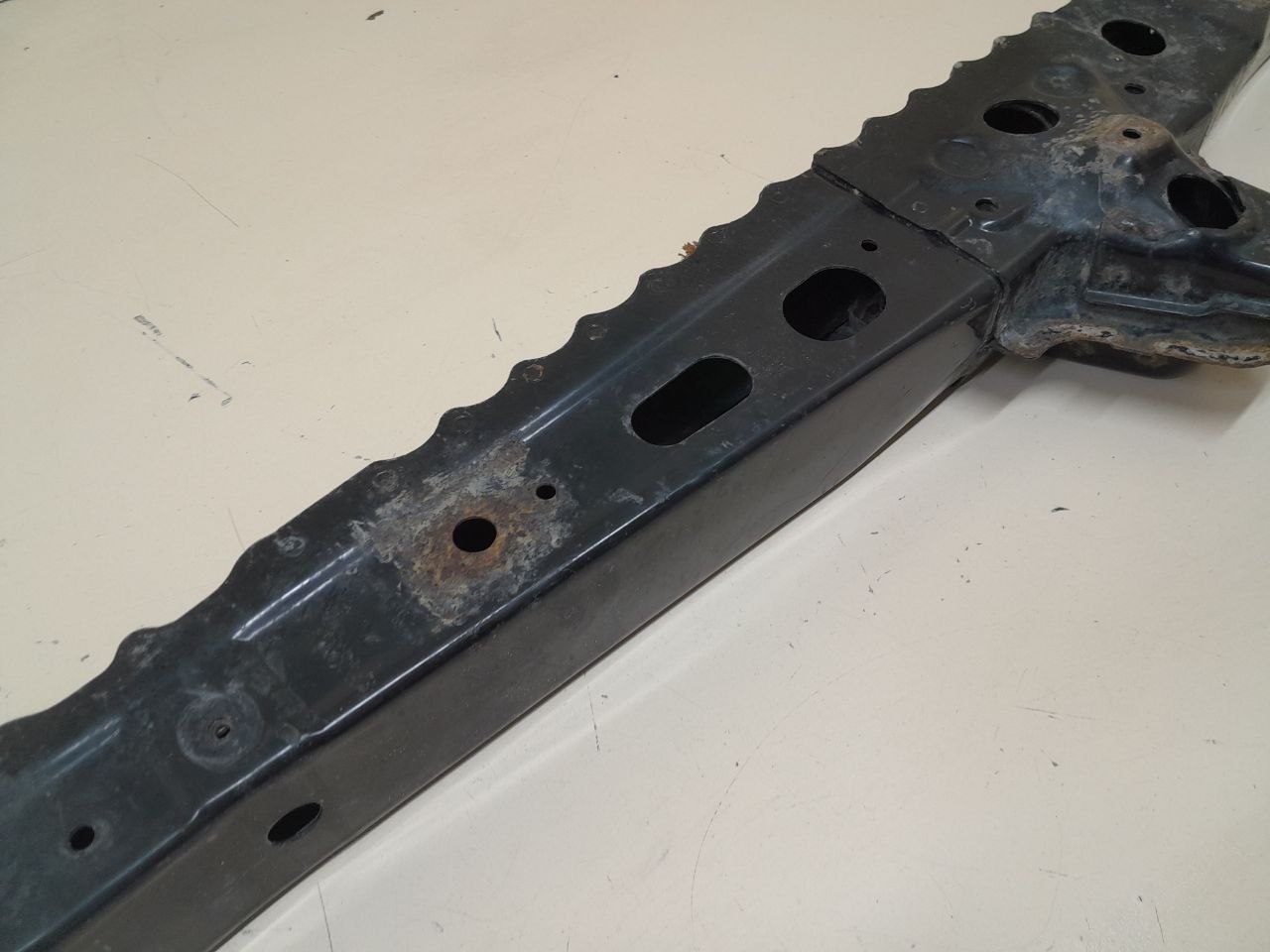 Балка передняя поперечная Toyota Auris (E150) 2006-2012 Балка передняя поперечная Toyota Auris (E150) 2006-2012