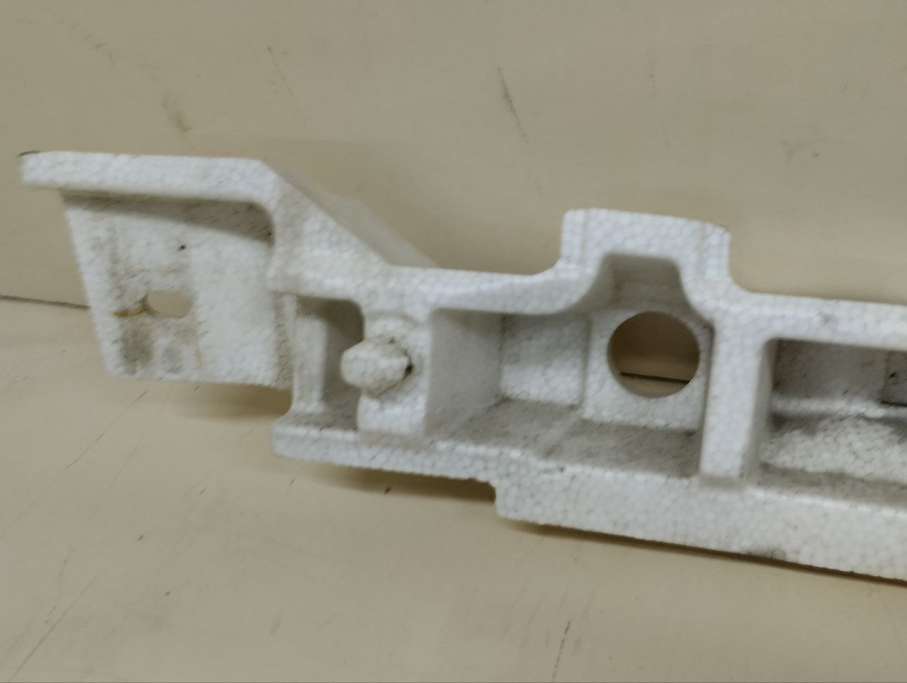 Наполнитель переднего бампера Mazda Mazda 3 (BL) 2009-2013