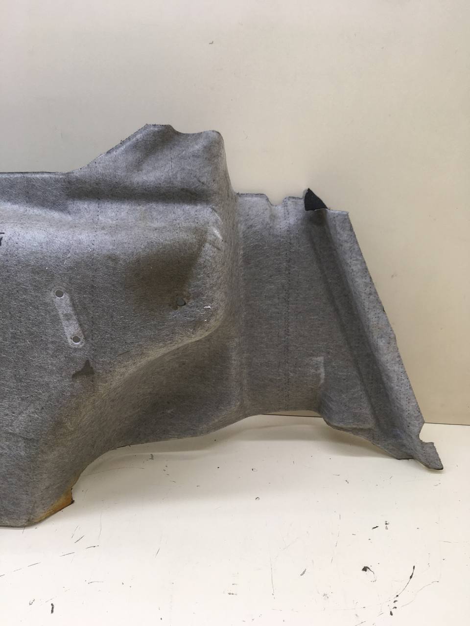 Обшивка багажника Mazda Mazda 6 (GG) 2002-2007 Обшивка багажника Mazda Mazda 6 (GG) 2002-2007