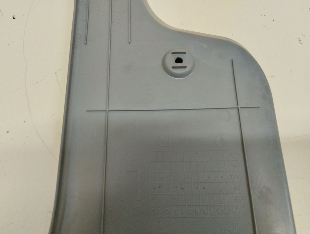 Обшивка багажника Chevrolet Aveo T200 2003-2008