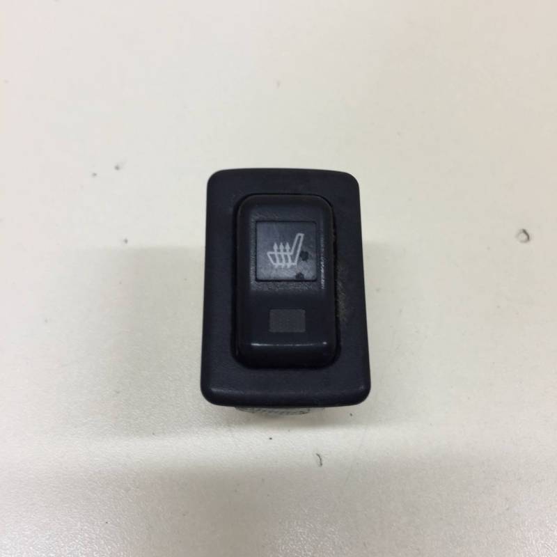 Кнопка обогрева сидений Mazda CX-7 (ER) 2006-2012