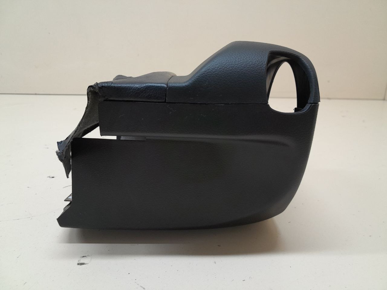 Кожух рулевой колонки Chevrolet Cruze (J300) 2009-2016 Кожух рулевой колонки Chevrolet Cruze (J300) 2009-2016