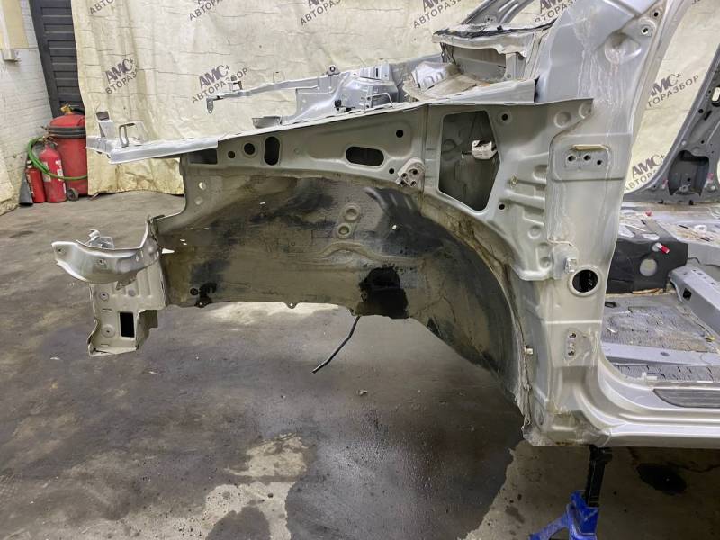 Четверть передняя левая Toyota Rav 4 (A30) 2006-2013