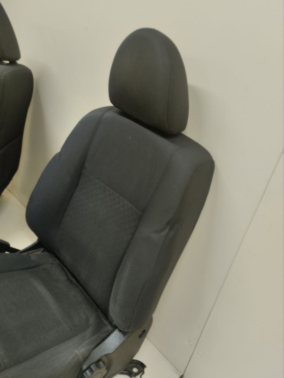 Сиденье (комплект) Nissan Almera (N16) 2000-2006 Сиденье (комплект) Nissan Almera (N16) 2000-2006