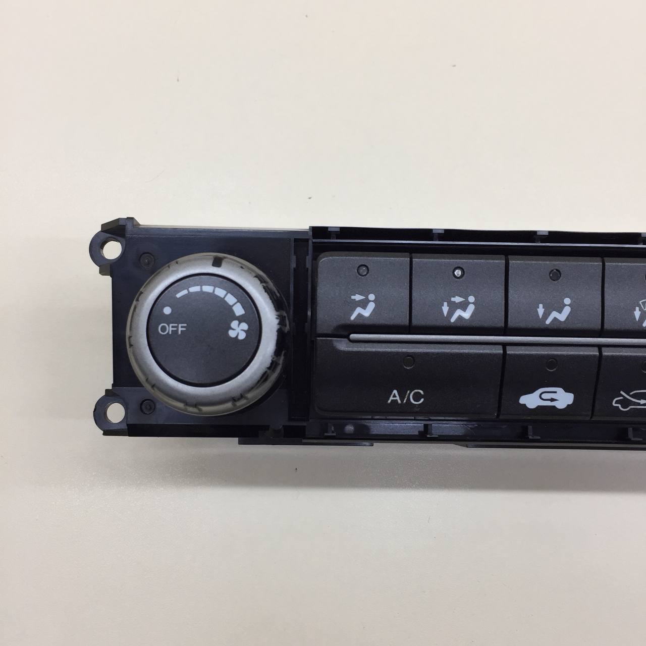 Блок управления климатической установкой Honda Civic 4D 2006-2012