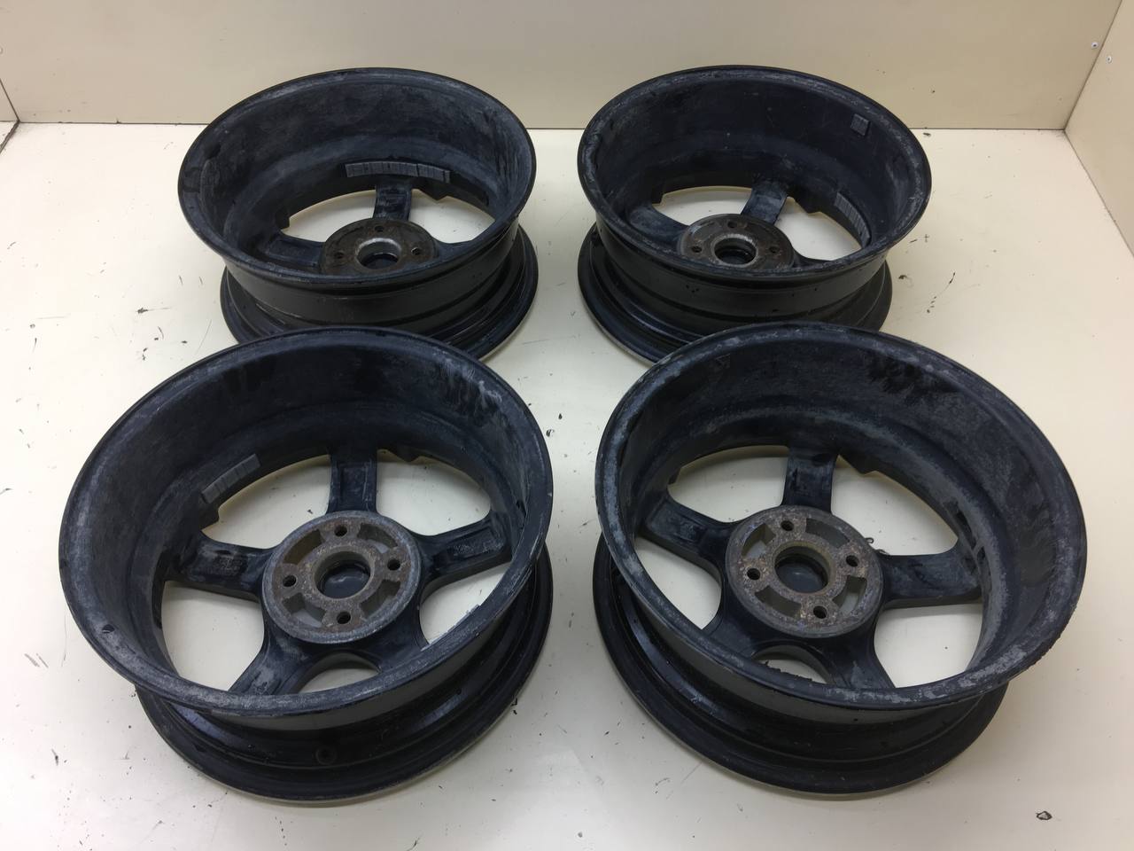 Диски R15 Литые