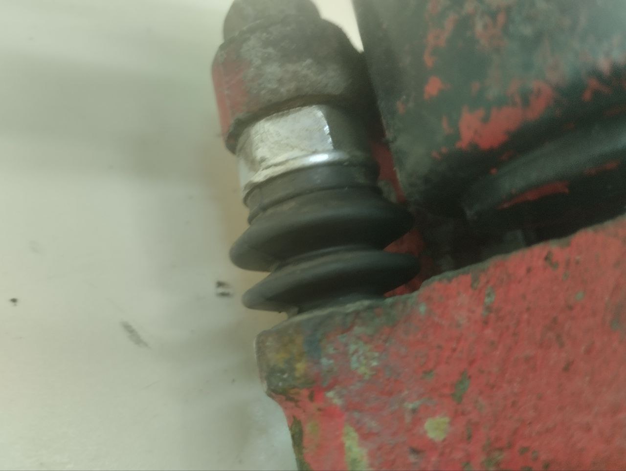 Суппорт задний правый Kia Optima 3 (TF) 2010-2015