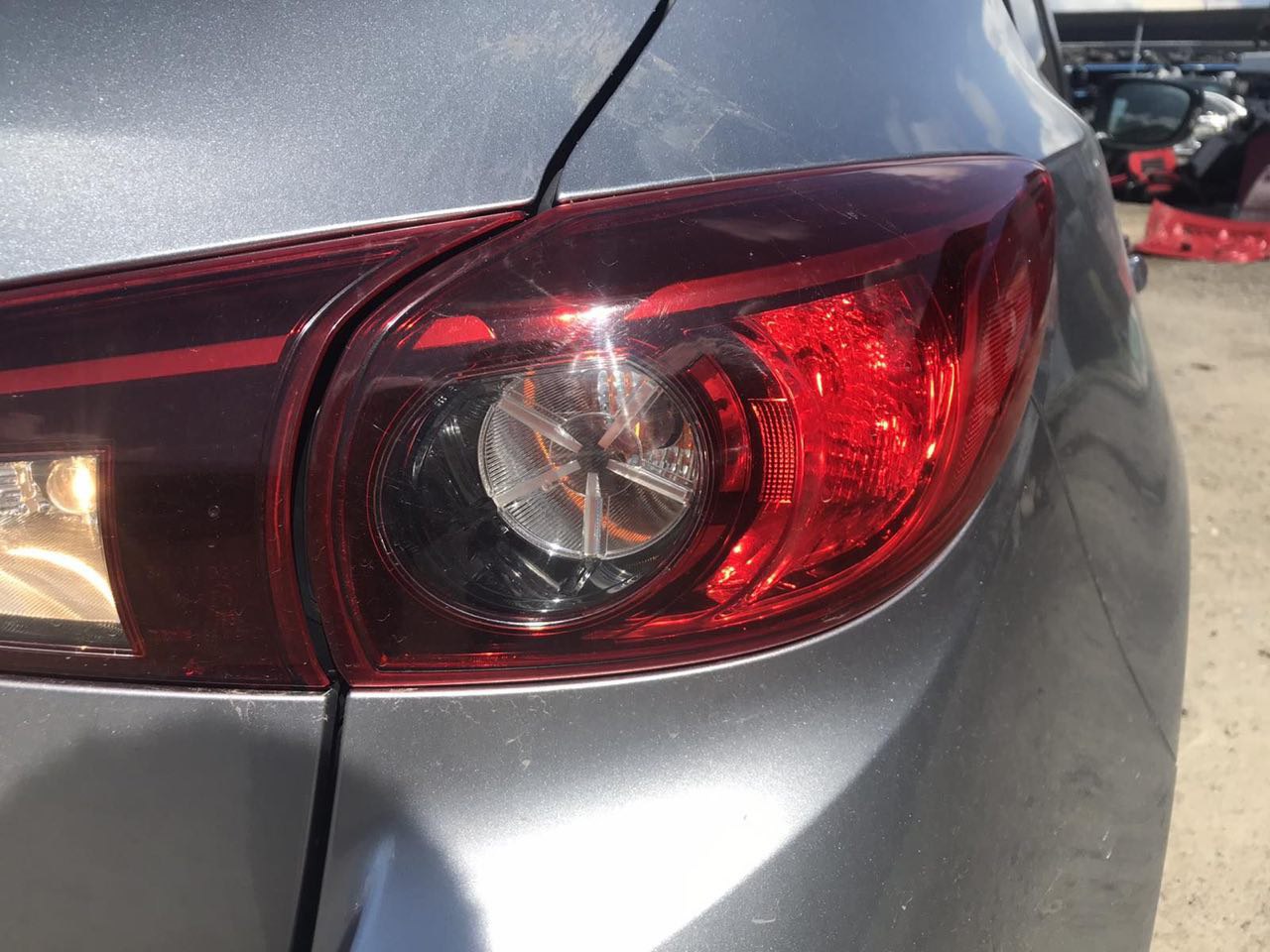 Фонарь задний наружный правый Mazda Mazda 3 (BM) 2013-2016 Фонарь задний наружный правый Mazda Mazda 3 (BM) 2013-2016
