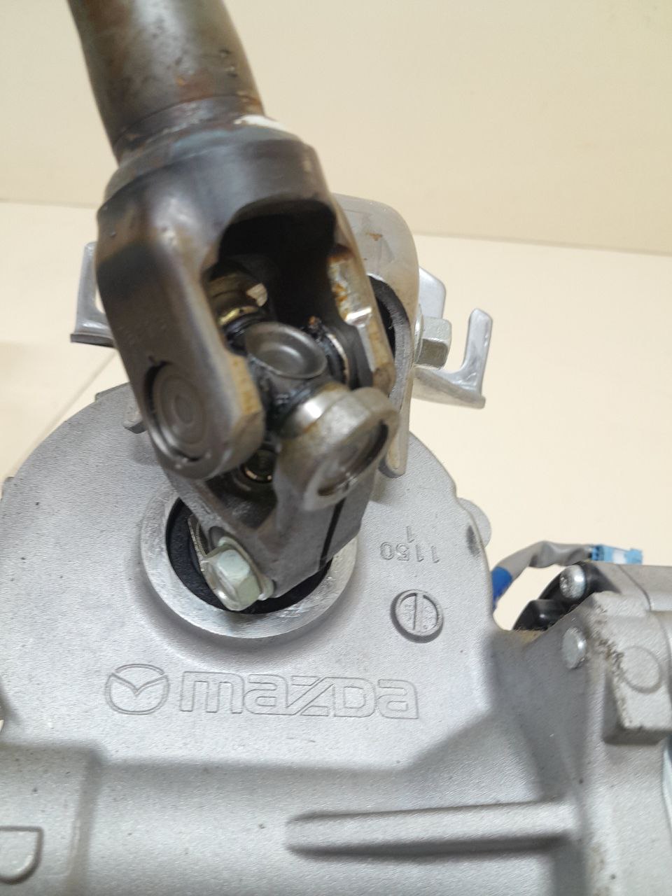 Колонка рулевая Mazda Mazda 3 (BM) 2013-2016 Колонка рулевая Mazda Mazda 3 (BM) 2013-2016