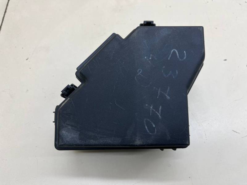 Блок предохранителей Honda Civic 4D 2006-2012