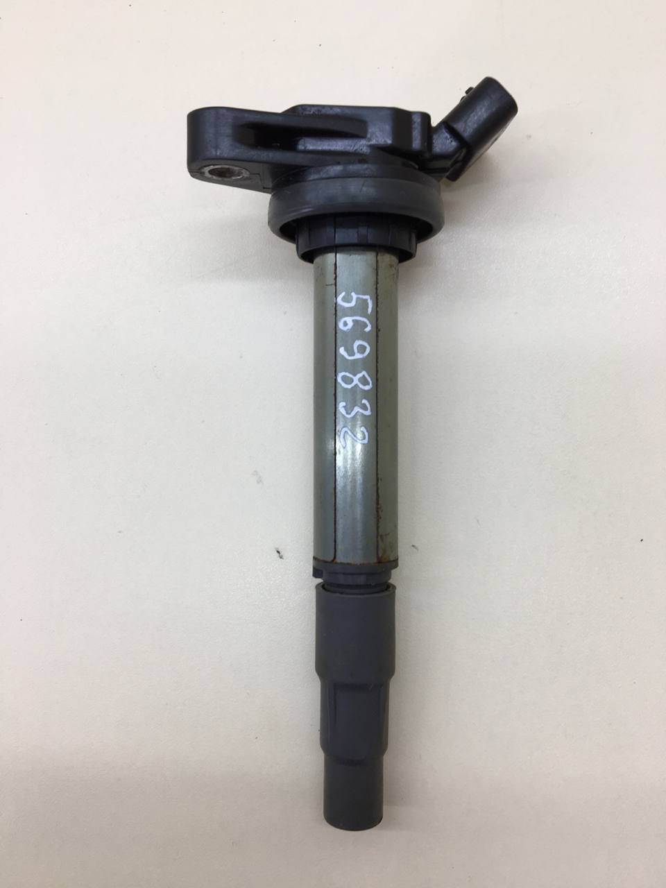Катушка зажигания Toyota Rav 4 (A30) 2006-2013 Катушка зажигания Toyota Rav 4 (A30) 2006-2013
