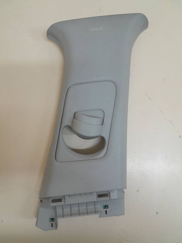 Обшивка стойки Kia Cerato (BD) 2018-2022