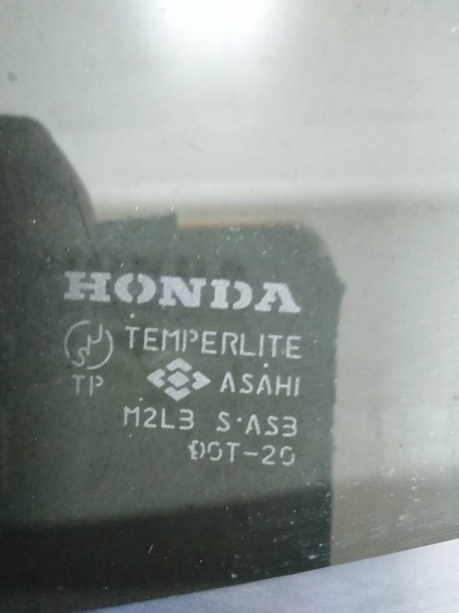 Стекло кузовное глухое правое Honda Jazz (GD1, GD5, GE2, GE3) 2001-2008