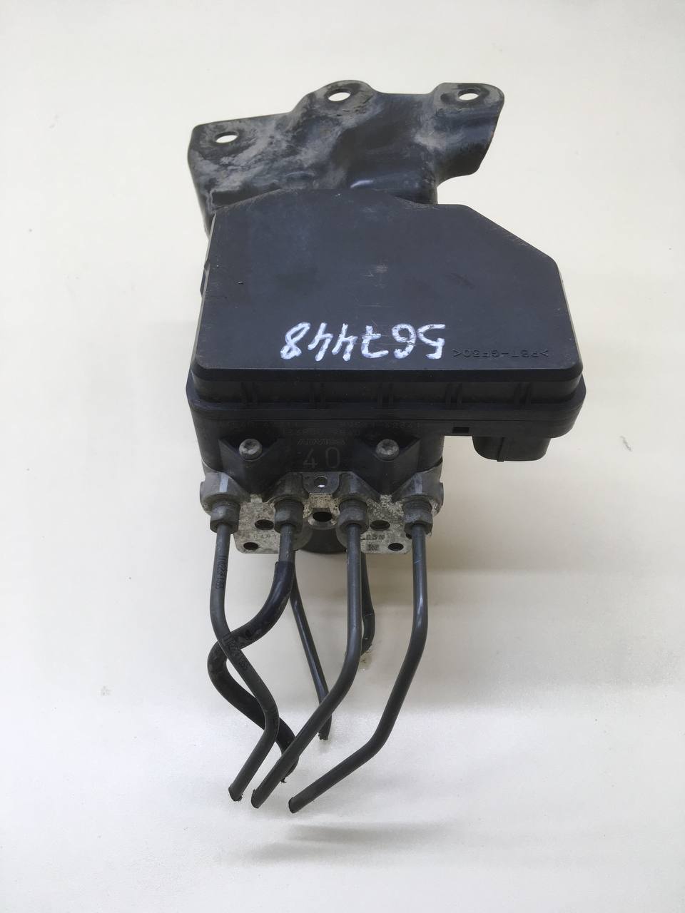 Блок ABS (насос) Toyota Rav 4 (A30) 2006-2013