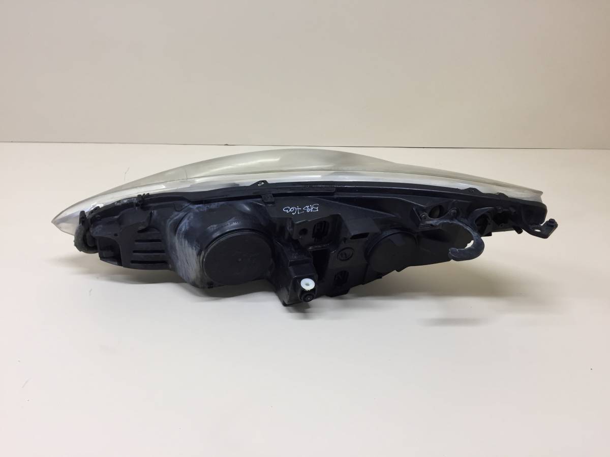 Фара правая Peugeot 308 2007>