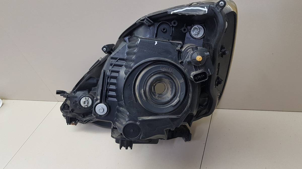 Фара правая Honda Fit (GE) 2008-2012
