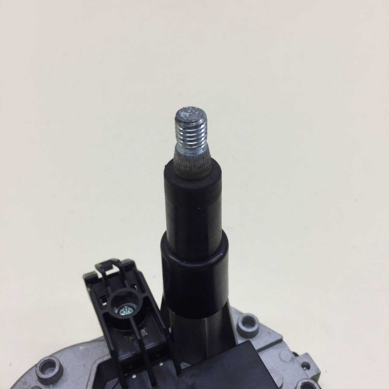 Моторчик стеклоочистителя задний Chevrolet Cruze (J300) 2009-2016