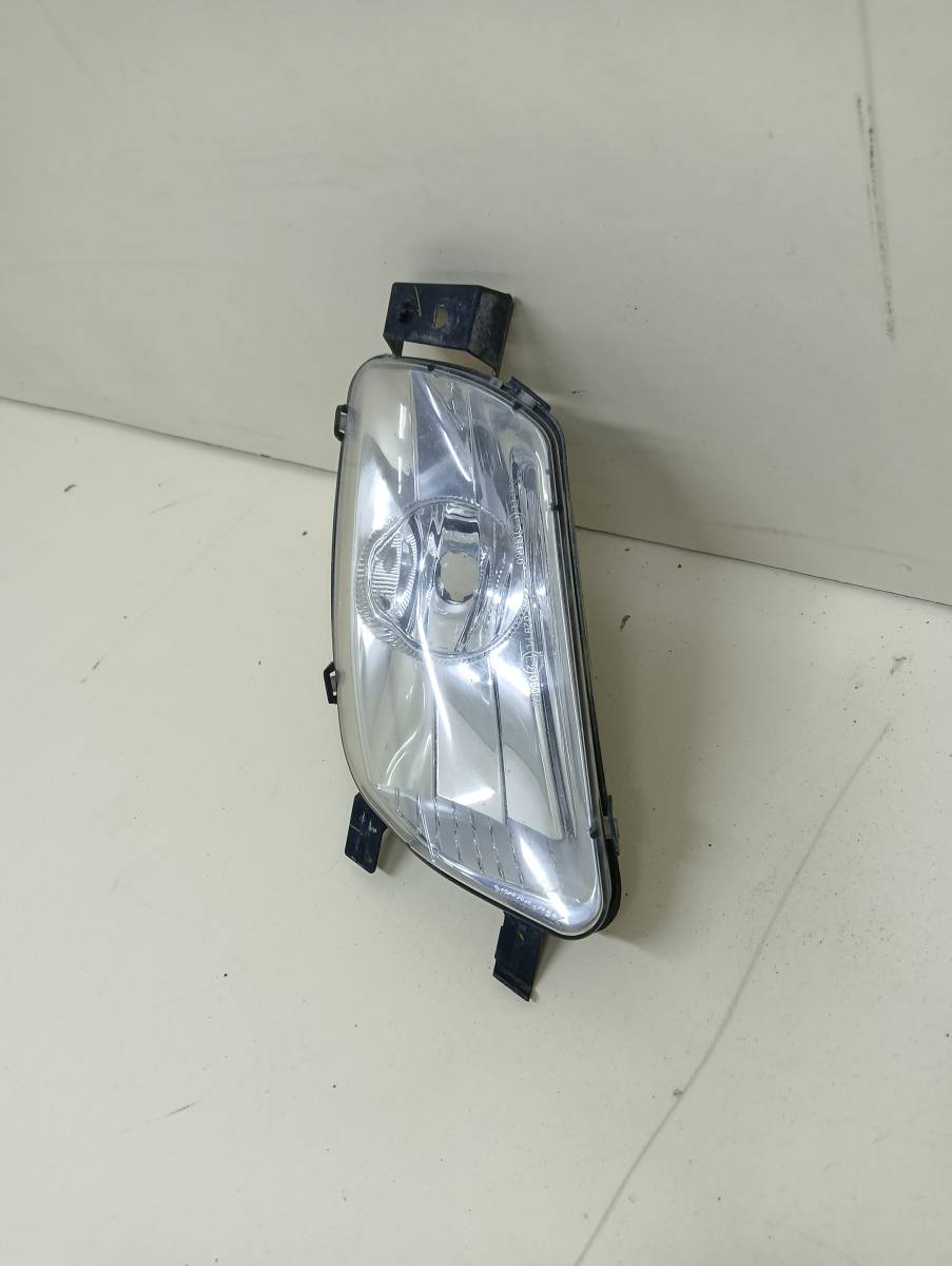 Фара противотуманная правая Peugeot 308 2007>