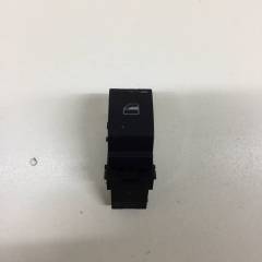 Кнопка стеклоподъемника Volkswagen Touareg (7L) 2002-2010