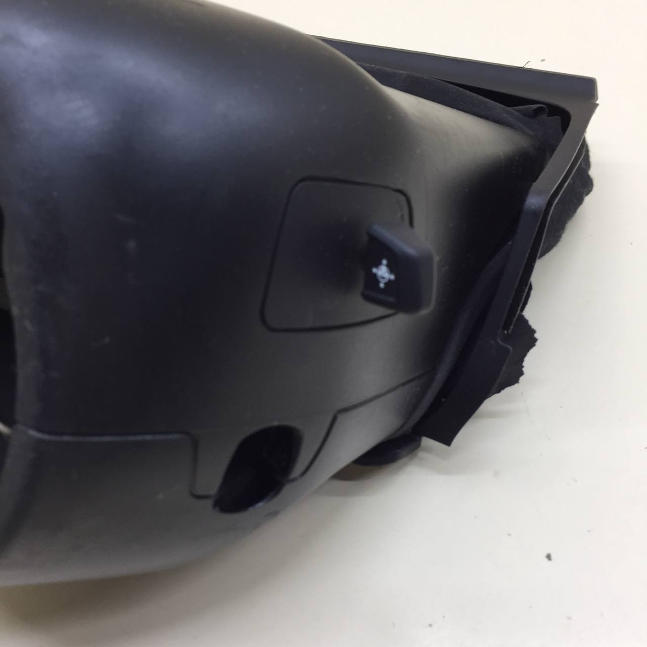 Кожух рулевой колонки BMW 5-series F10/F11 2009-2016 Кожух рулевой колонки BMW 5-series F10/F11 2009-2016