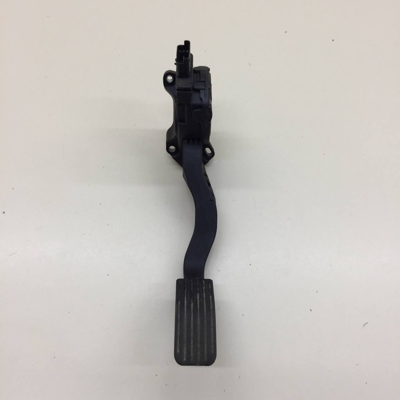 Педаль газа Peugeot 207 2006-2013