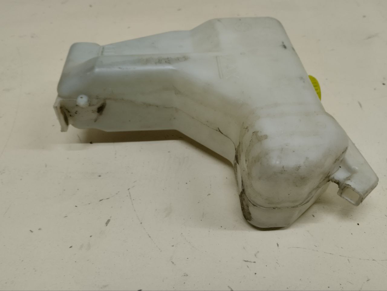Бачок расширительный Nissan Almera (N16) 2000-2006 Бачок расширительный Nissan Almera (N16) 2000-2006