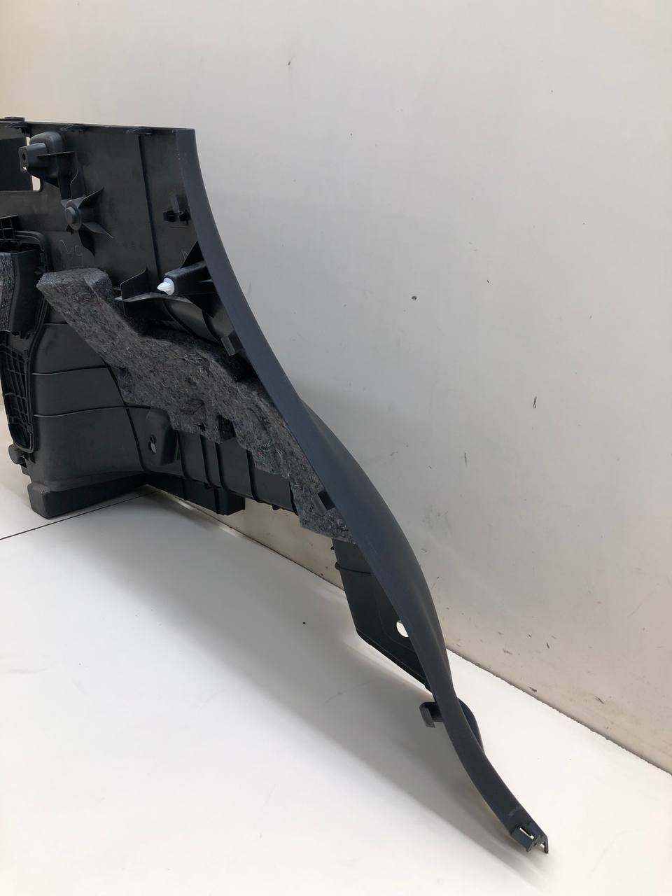 Обшивка багажника Toyota Rav 4 (A30) 2006-2013