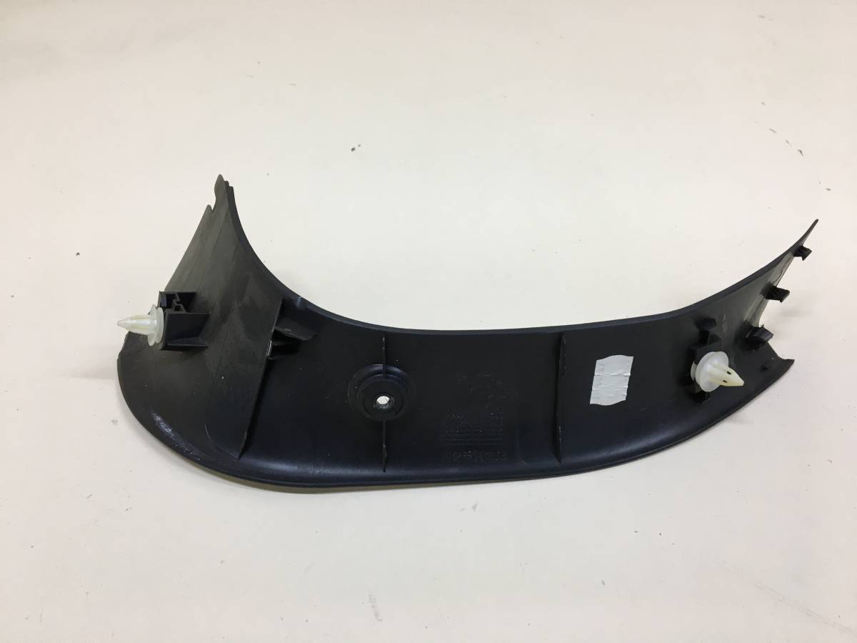 Обшивка крышки багажника BMW 1-series E87/E81 2004-2011