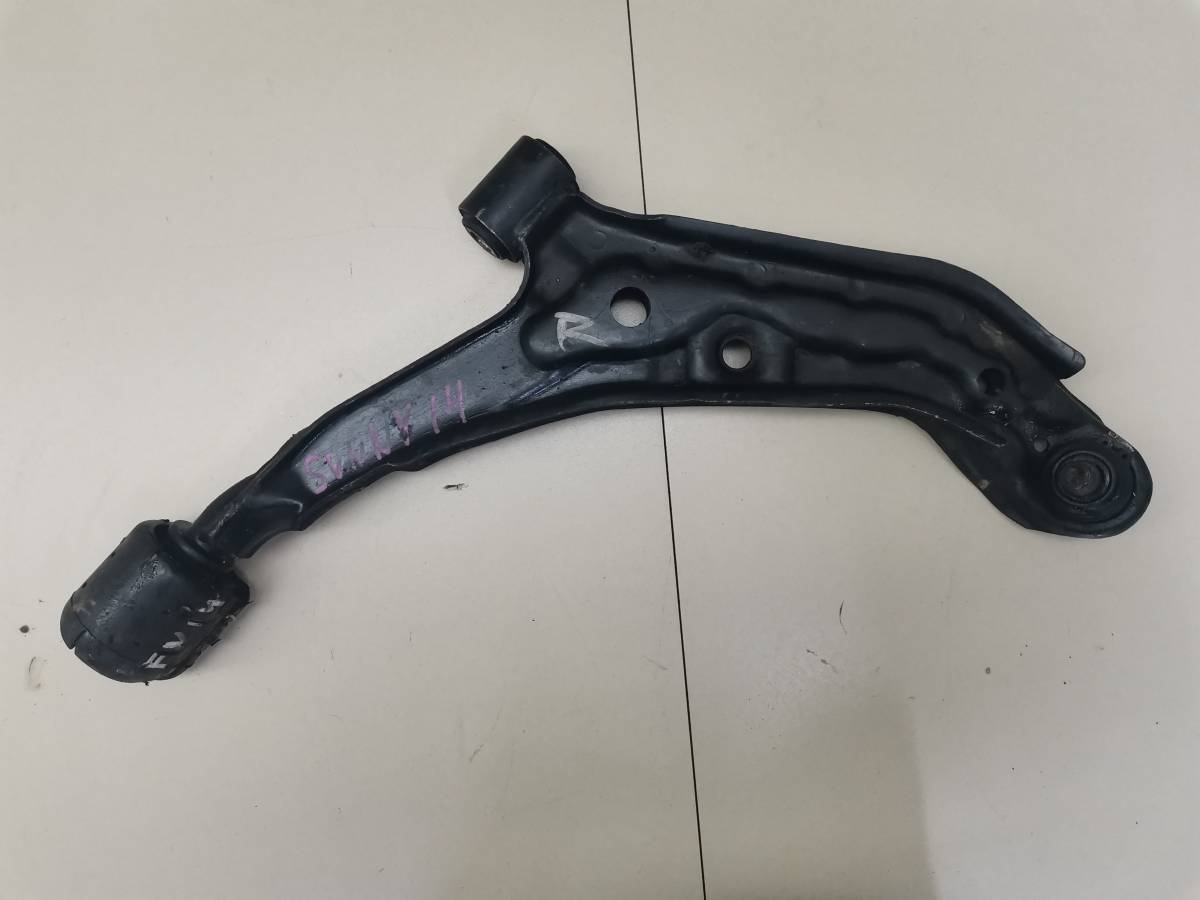Рычаг передний нижний правый Nissan Almera (N15) 1995-2000 Рычаг передний нижний правый Nissan Almera (N15) 1995-2000