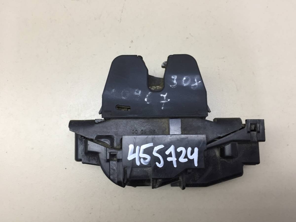 Замок багажника Peugeot 308 2007>