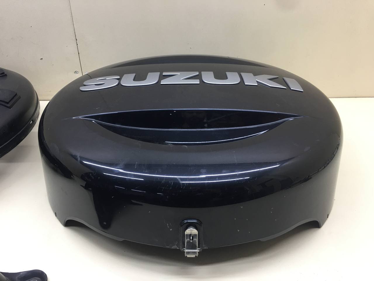 Кронштейн запасного колеса Suzuki Grand Vitara 2005-2015 Кронштейн запасного колеса Suzuki Grand Vitara 2005-2015